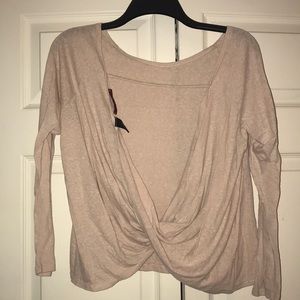 BKE Red criss-cross crop